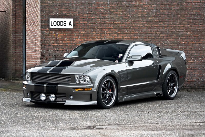 Gray Ford Mustang — Dramatic, Photograph