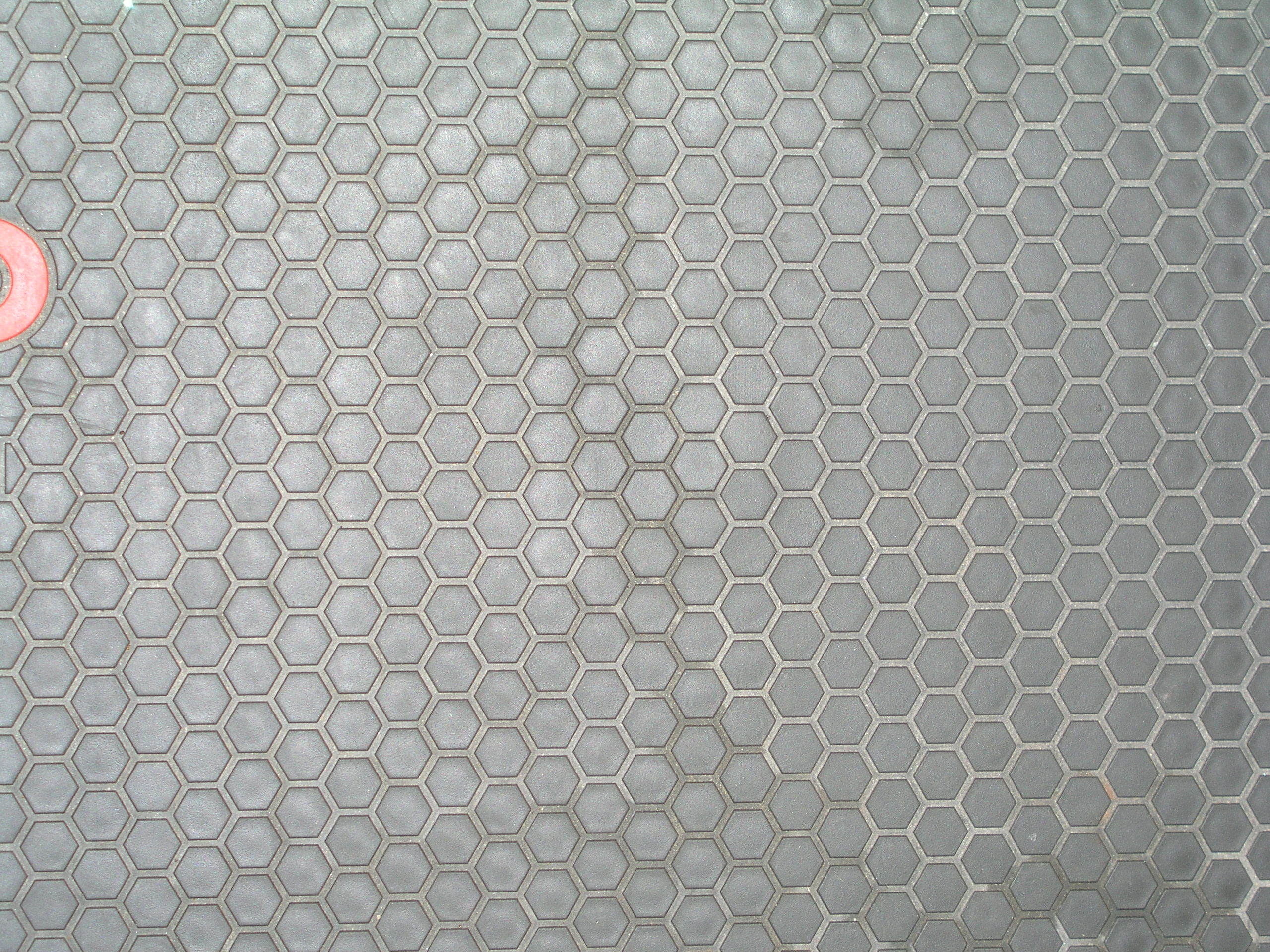 gray hexagonal tile pattern