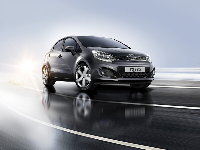 Gray Kia Rio Car
