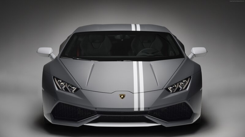 Gray Lamborghini Huracan — Dramatic