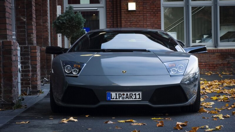 Gray Lamborghini sports car