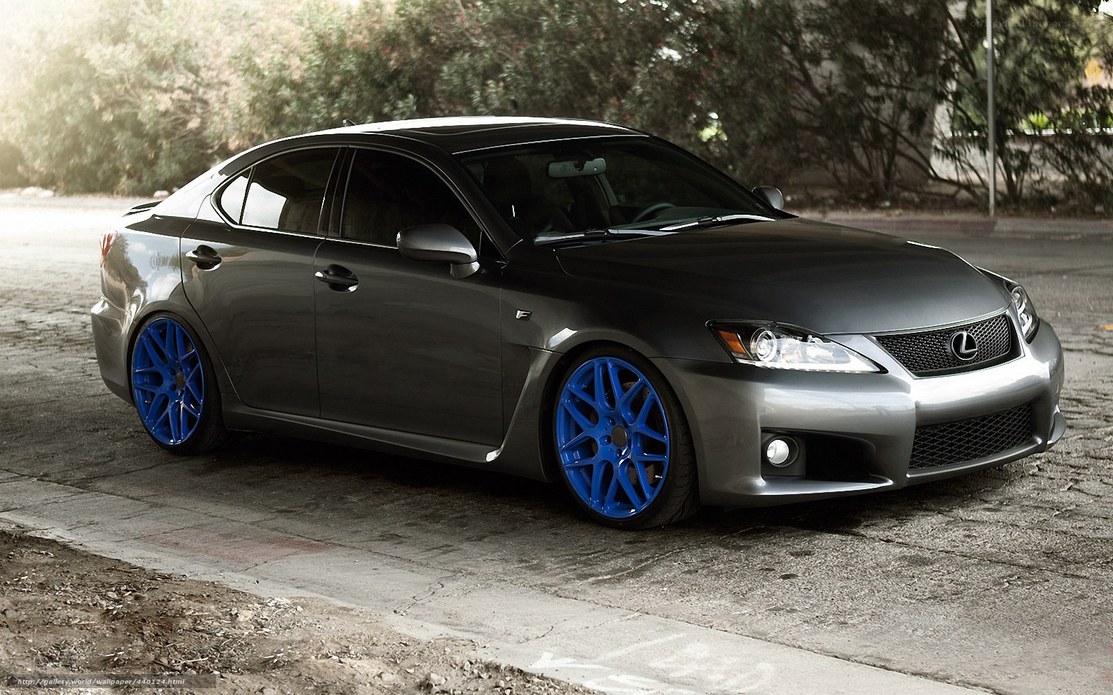 gray lexus with blue wheels