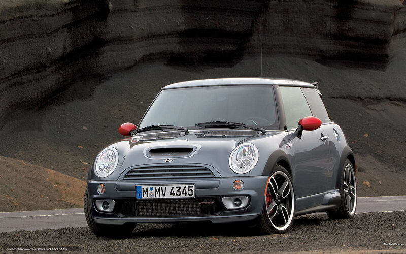 gray mini cooper on road