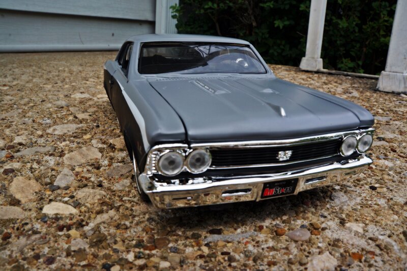 Gray Model Car — Neutral