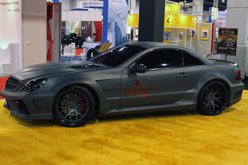 Gray Modified Sports Car — Neutral