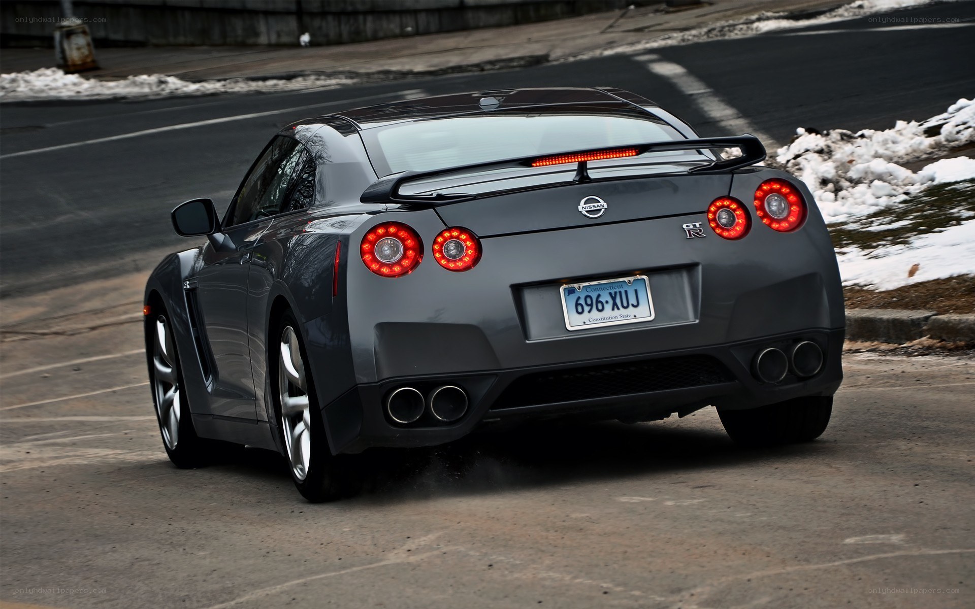 gray nissan gt-r on road
