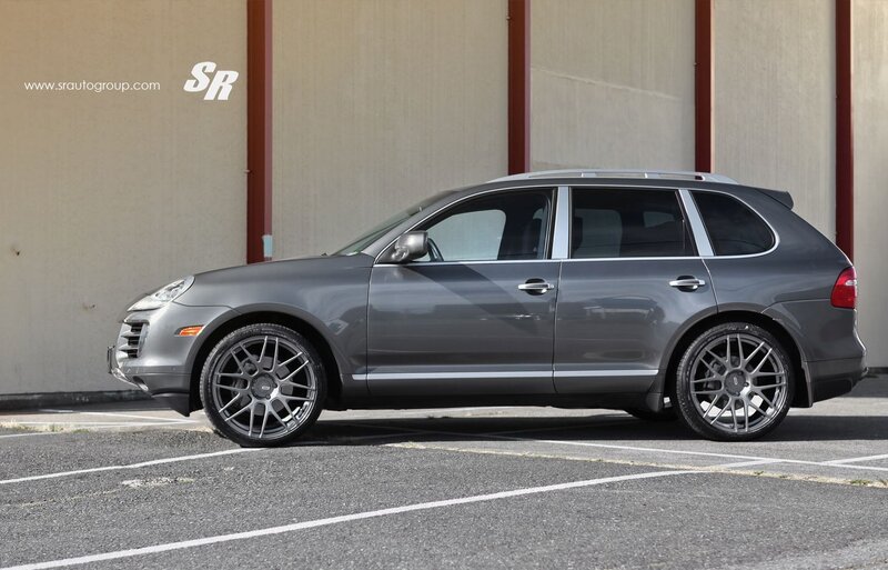 gray porsche cayenne suv