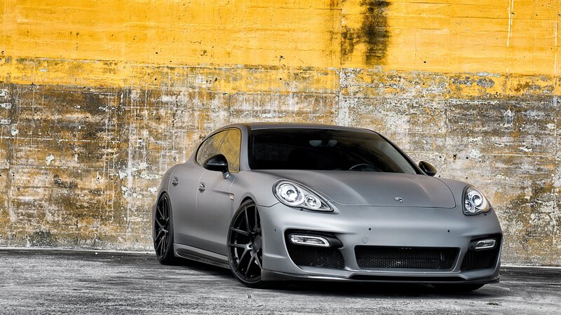 gray porsche panamera