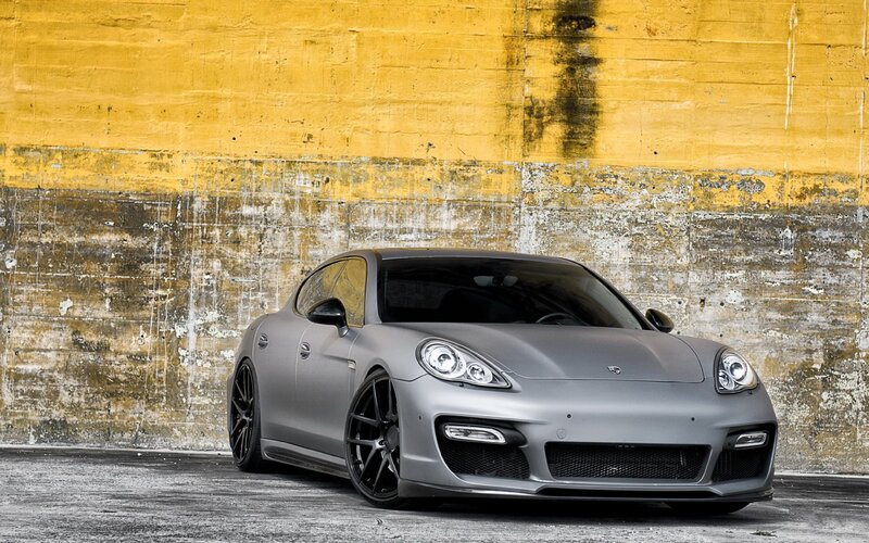 gray porsche panamera