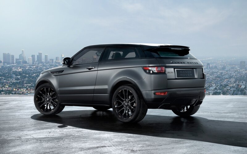 Gray Range Rover Suv — Dramatic, Afternoon, Photograph