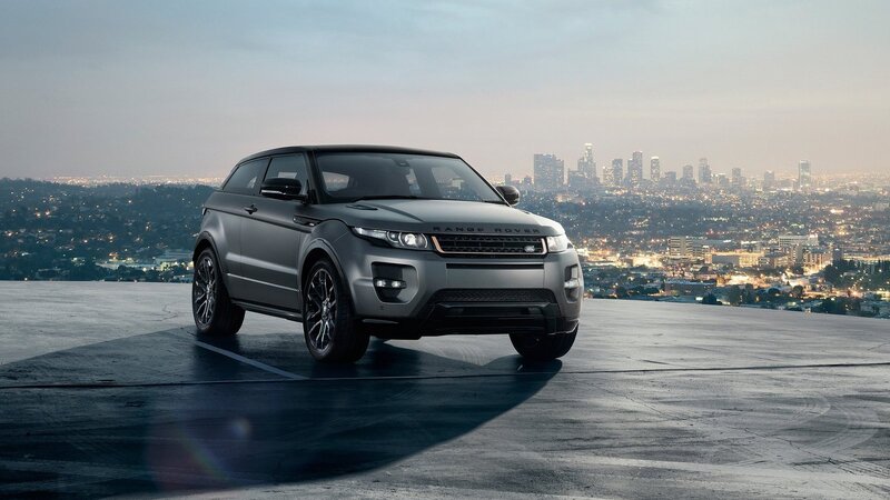 Gray Range Rover Suv — Dramatic, Sunset