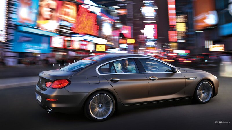 Gray Sedan Car — Dynamic, Night