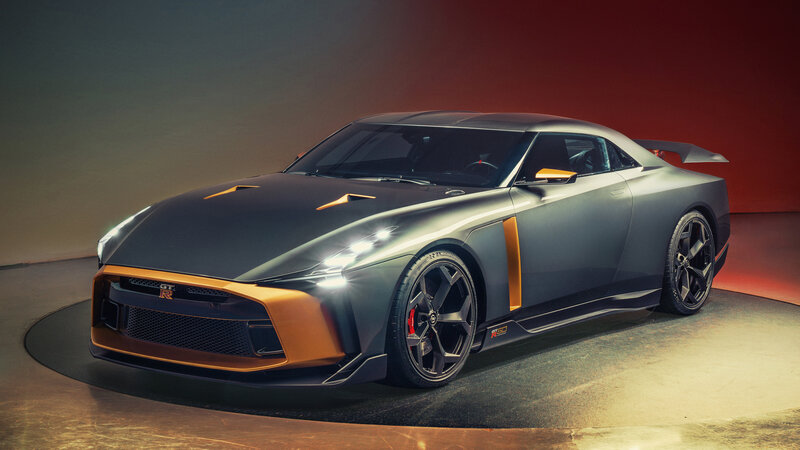 Gray Sports Car — Dramatic, 3d Render, Wings