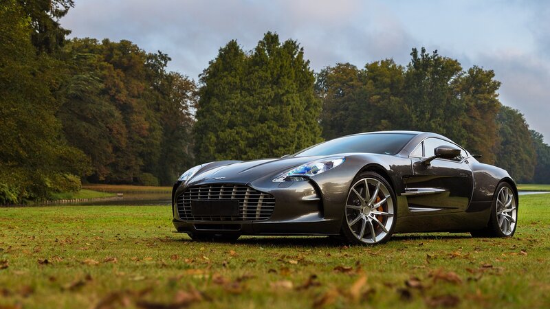 Gray Sports Car — Green, Serene