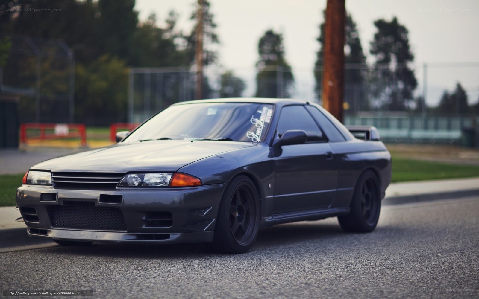 gray sports car on street