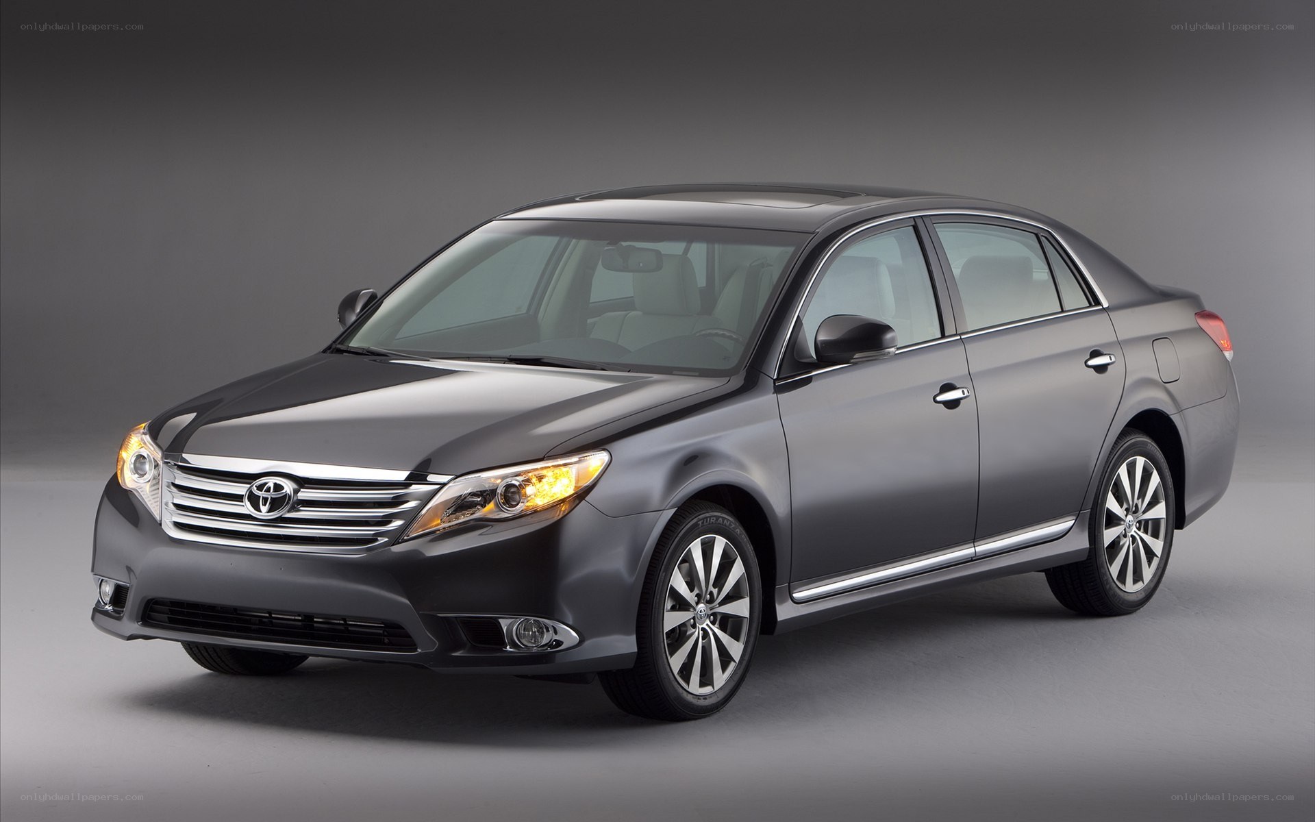 Gray Toyota Avalon sedan