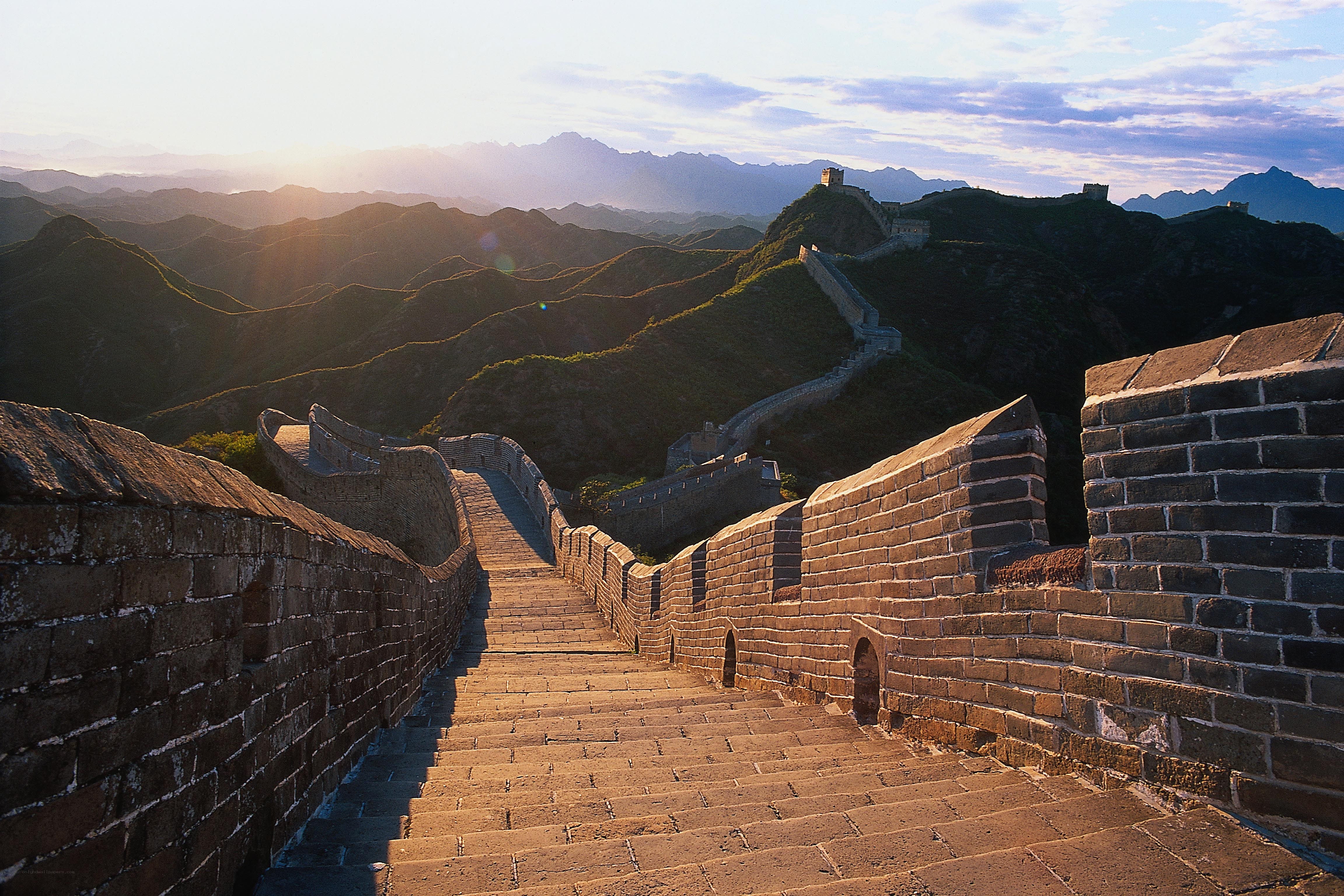 Great Wall at sunrise