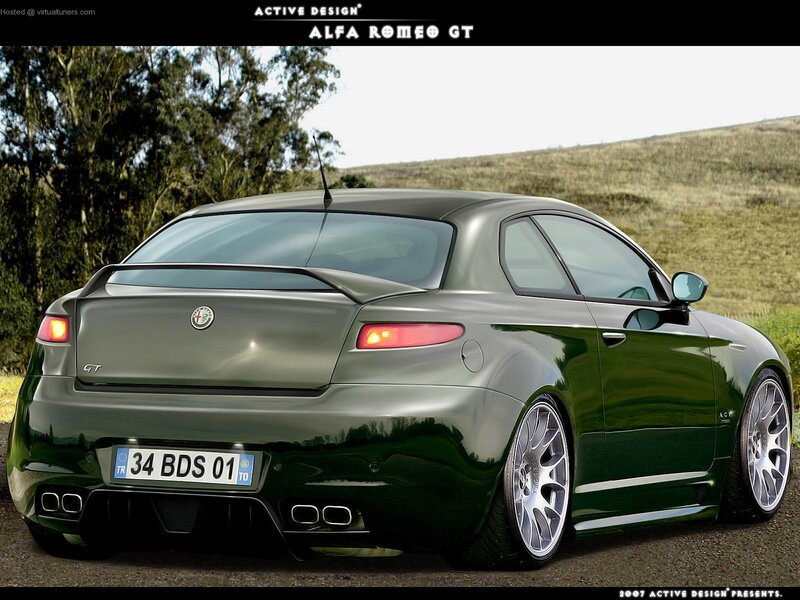 Green Alfa Romeo GT car