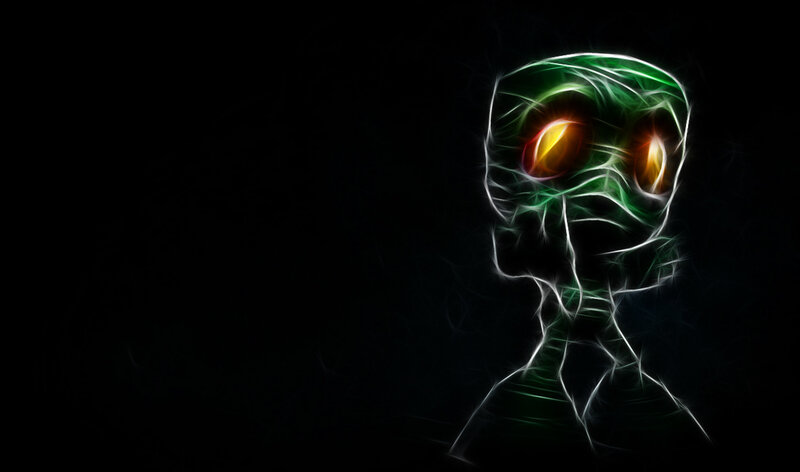 Green Alien Head — Black, Dramatic