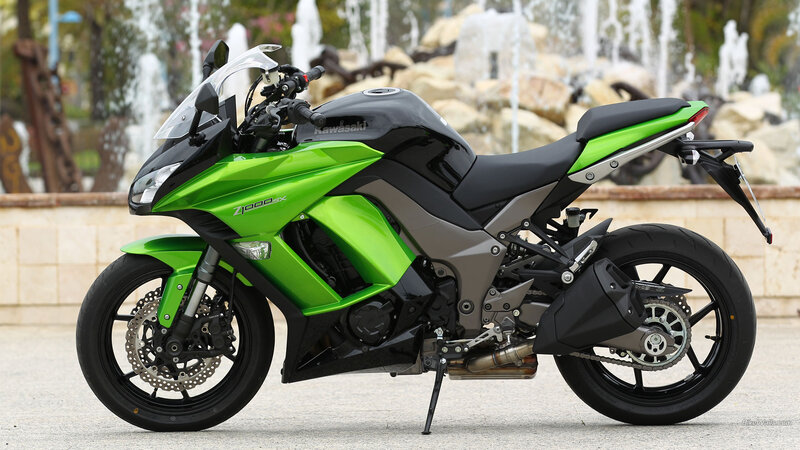 Green and Black Motorcycle — Calm