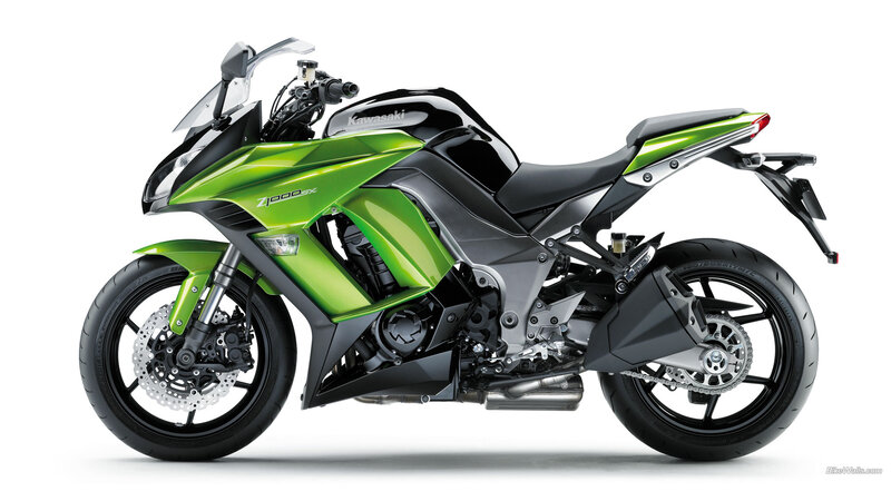 Green and Black Motorcycle — Neutral, Photograph, Windshield