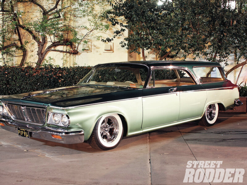 Green and Black Station Wagon
