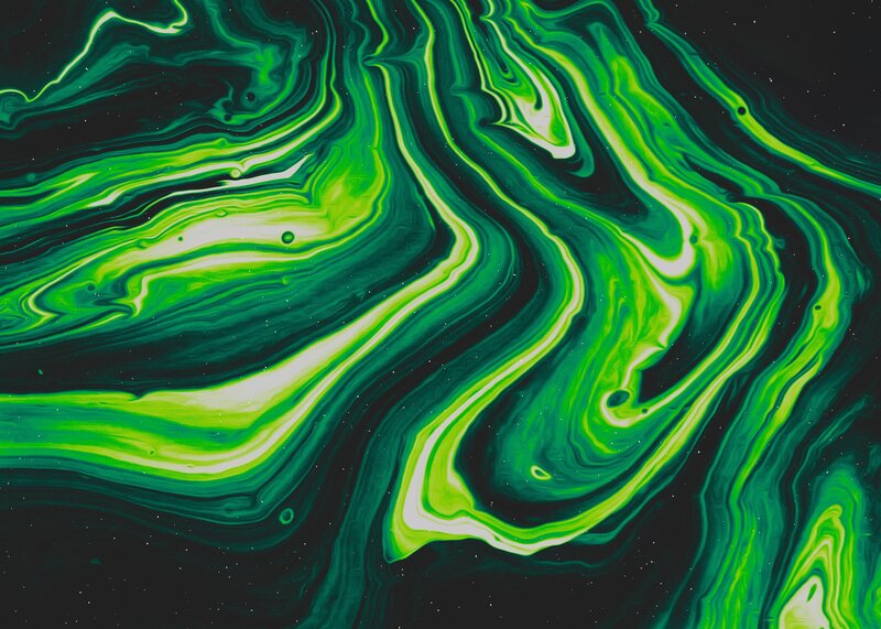 Green and Black Swirls — Dynamic