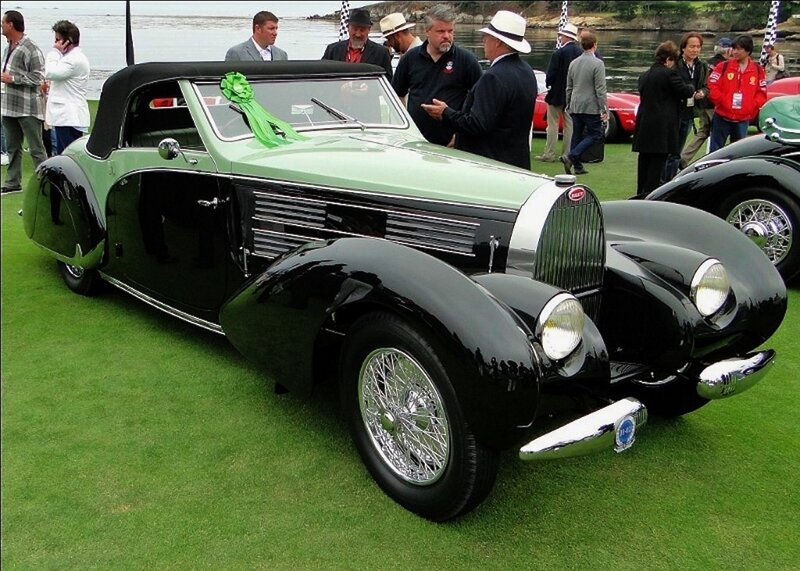 Green and Black Vintage Car