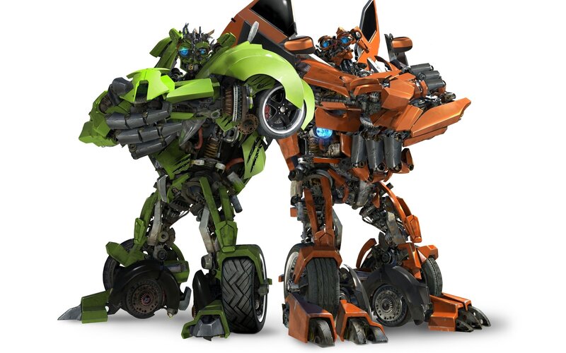 Green and Orange Robots — Action