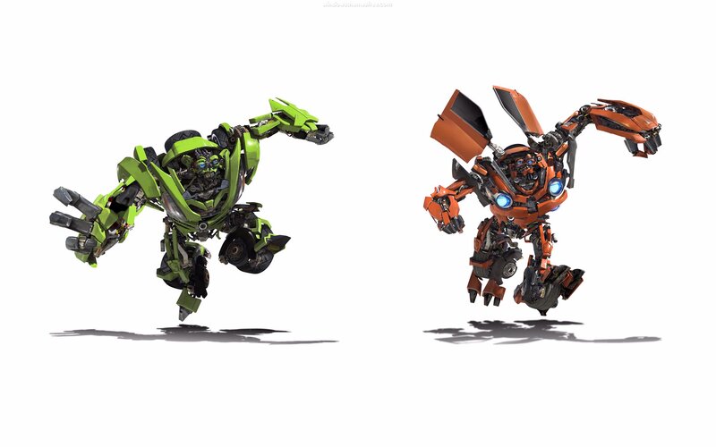 Green and Orange Robots