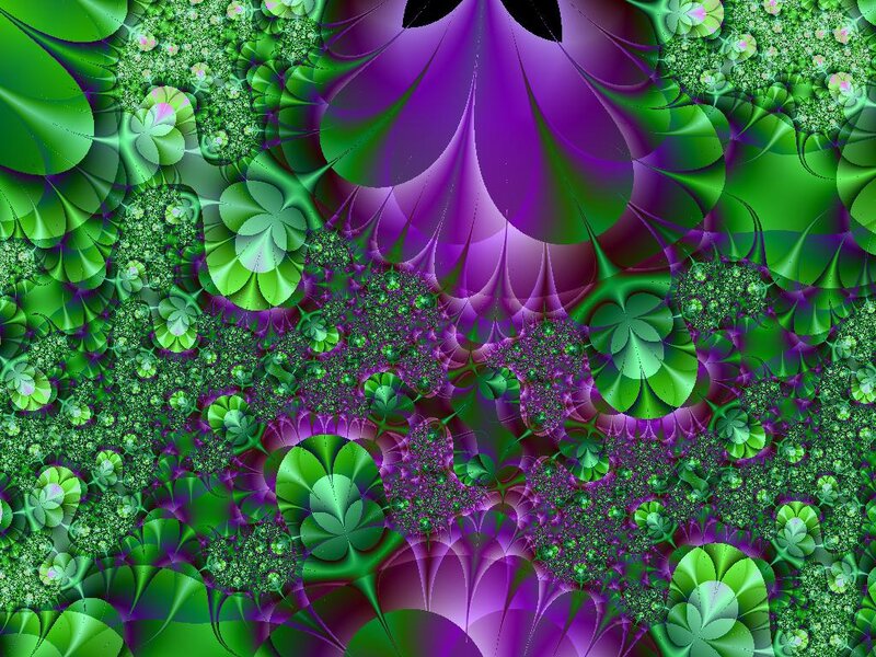 Green and Purple Fractal Pattern — Hypnotic