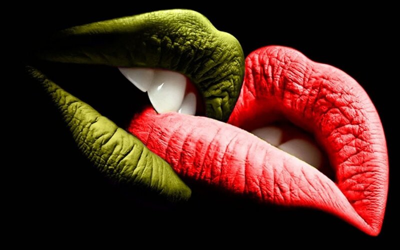 Green and Red Lips