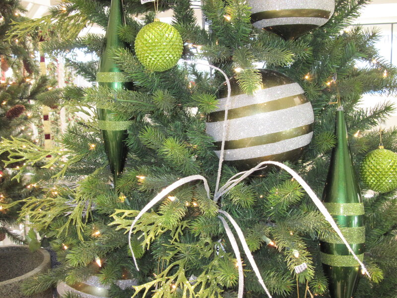 Green and Silver Ornaments — Festive, Winter, Photograph