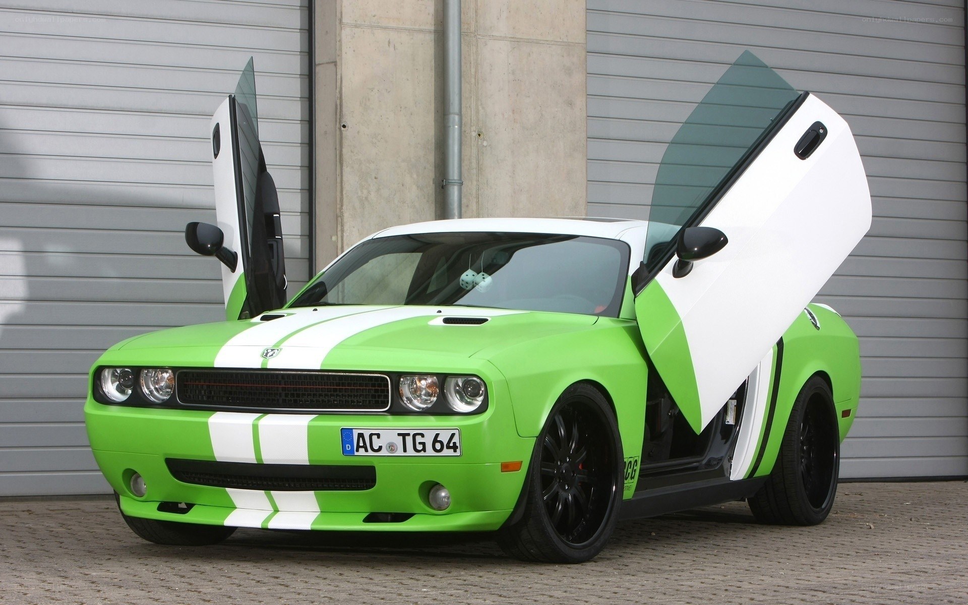 green and white dodge challenger