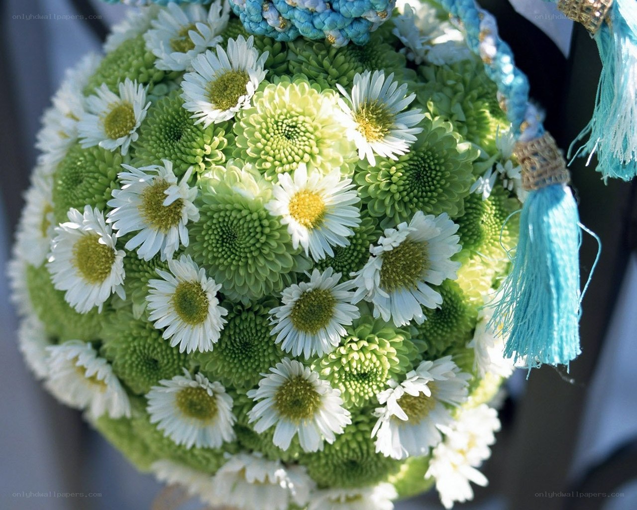 green and white floral bouquet