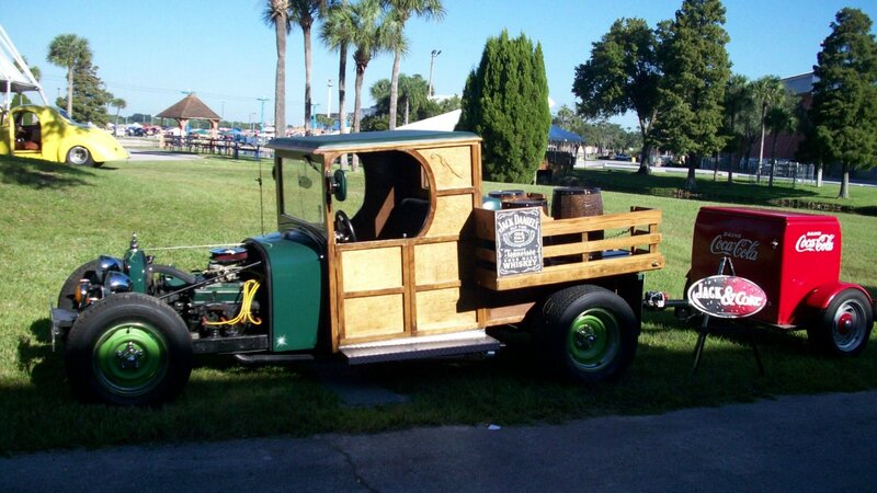 Green and Wood Truck