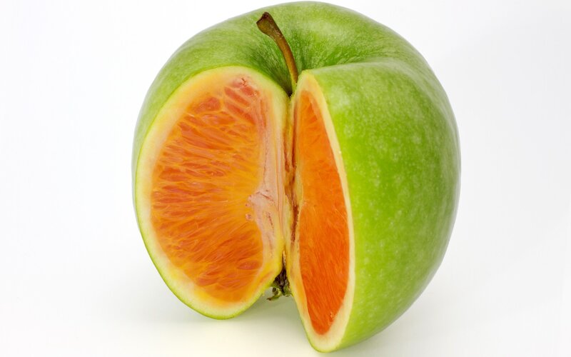 Green Apple with Orange Flesh — Neutral
