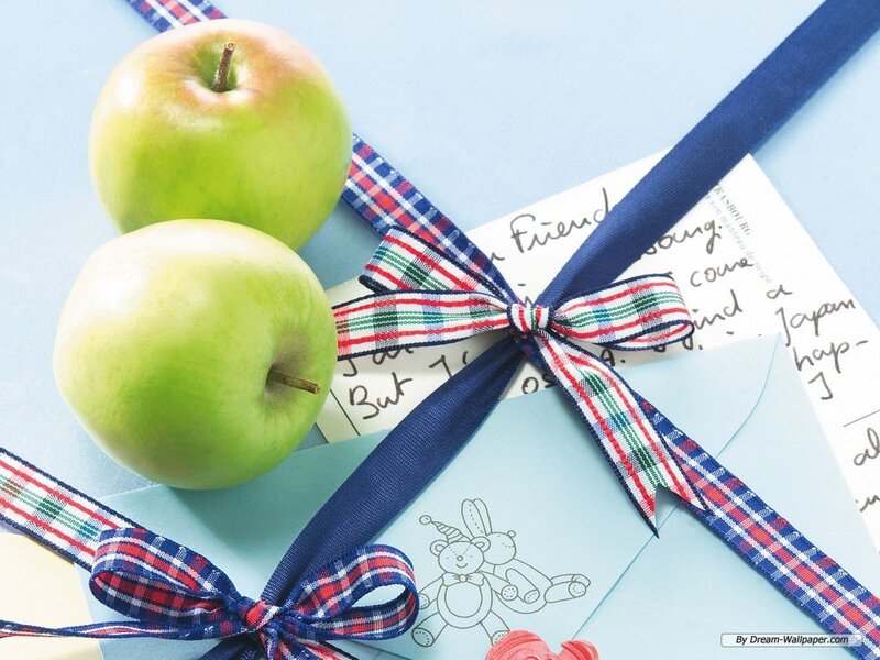 Green Apples and Letter