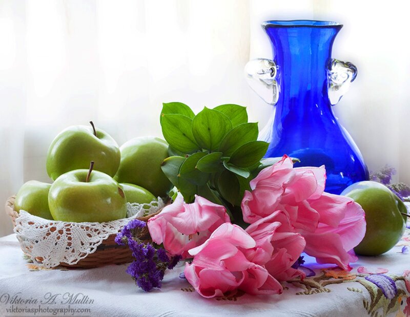 Green Apples and Pink Flowers