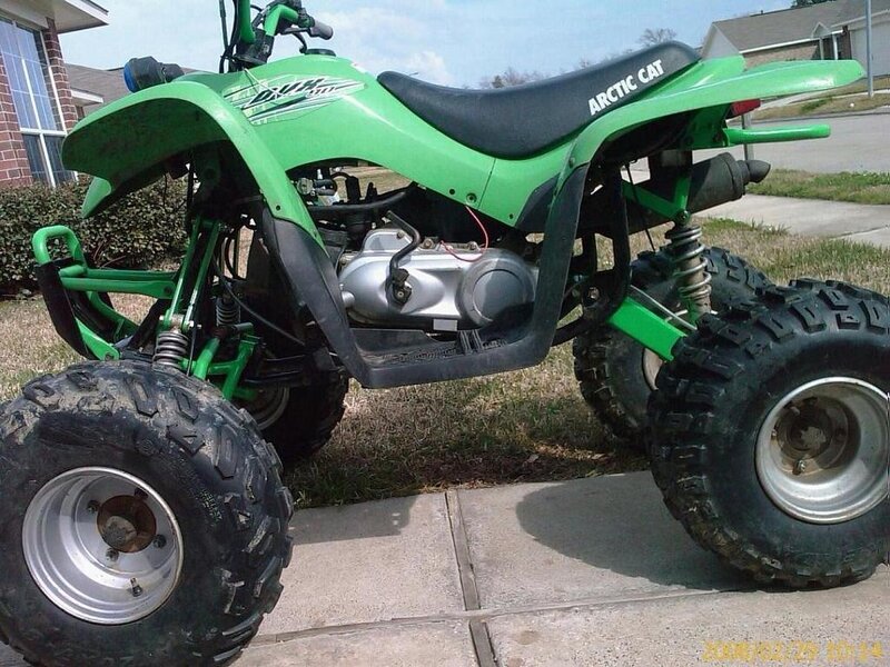 green arctic cat atv