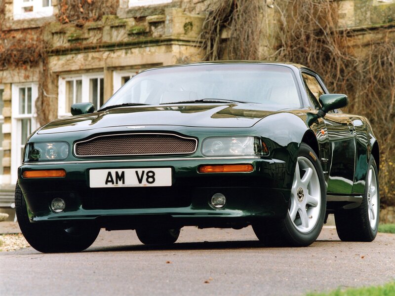 Green Aston Martin V8