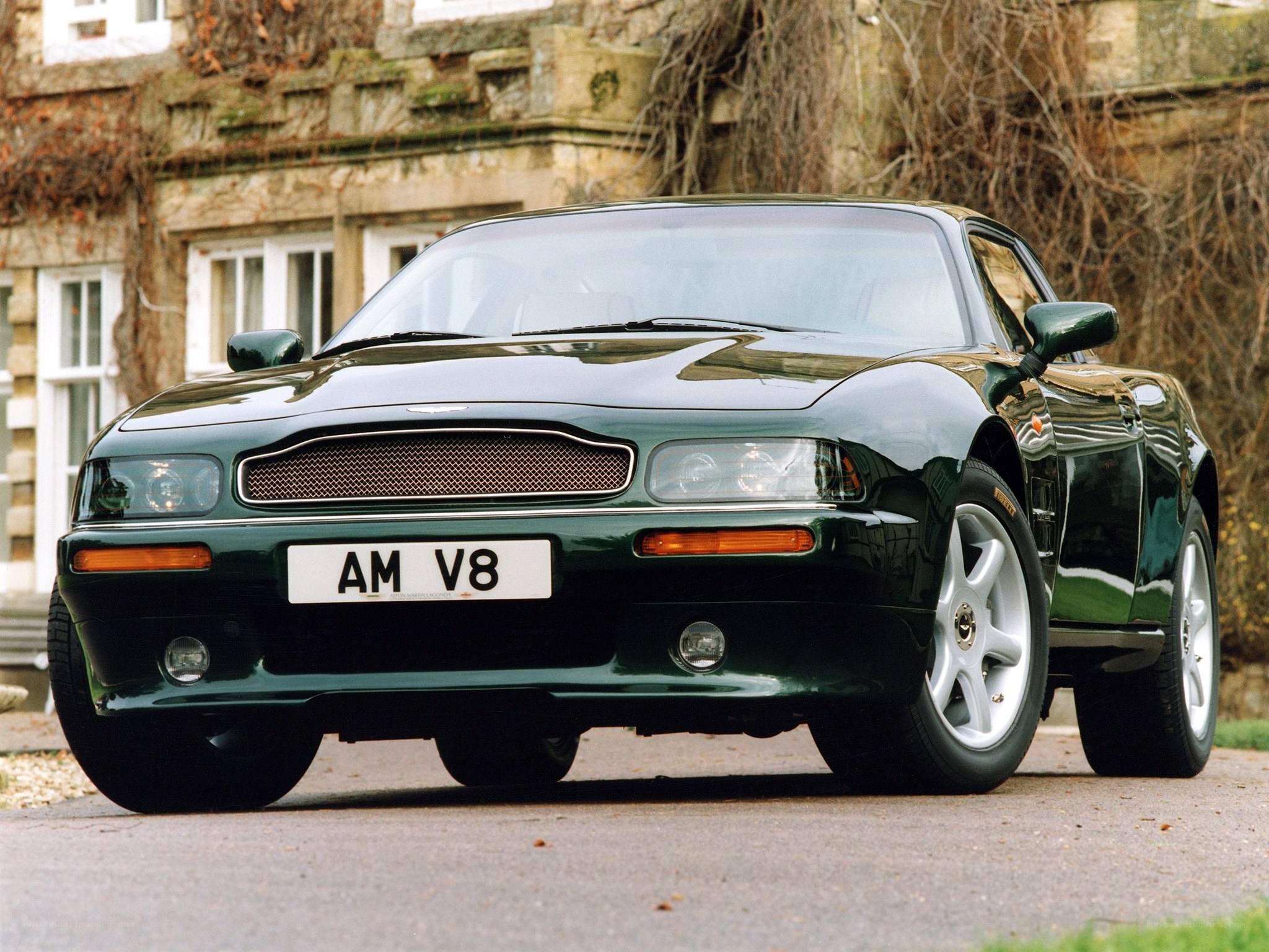 Green Aston Martin V8