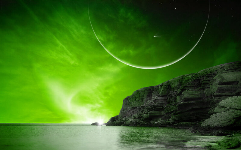 Green Aurora over Water — Dramatic