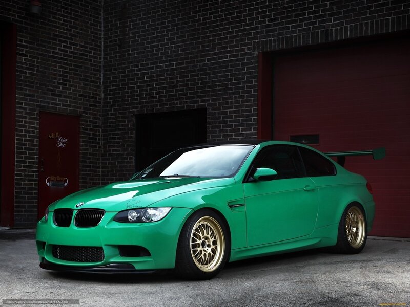green bmw m3 coupe