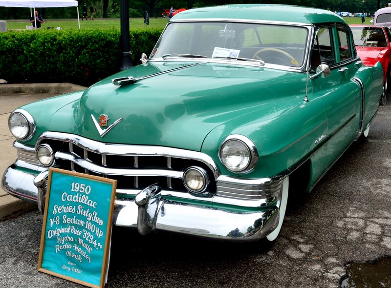 Green Cadillac Car — Calm