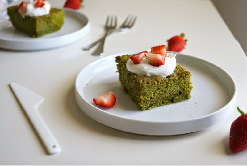 Green Cake with Strawberries