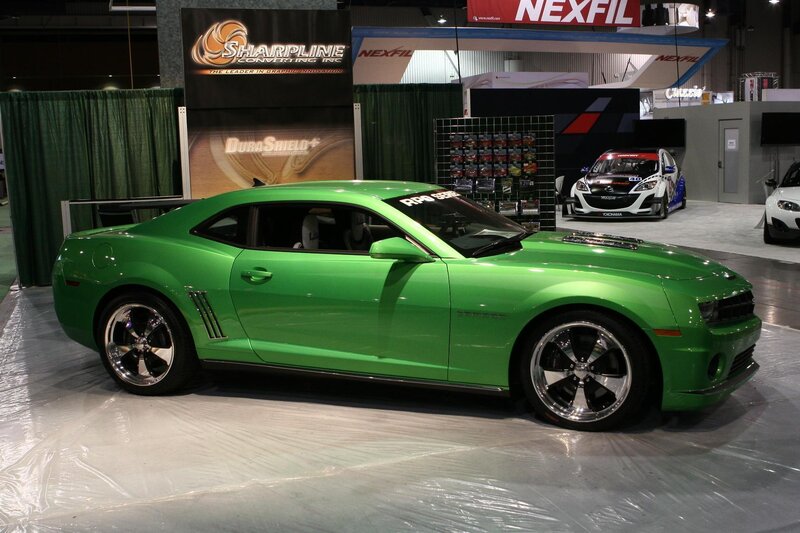 Green Camaro Car — Neutral