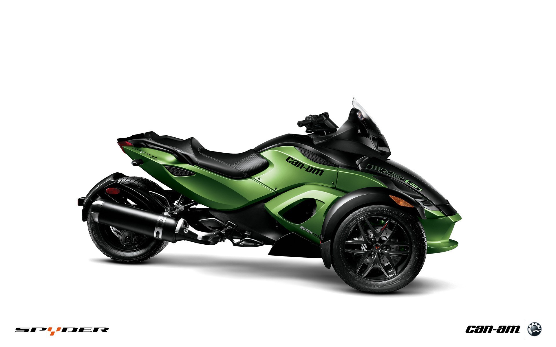 green can-am spyder motorcycle