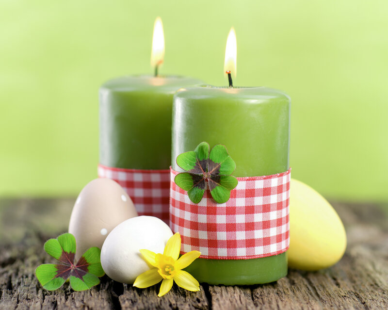 Green Candles with Eggs — Calm