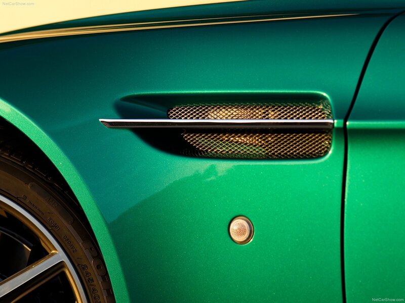 Green Car Side Vent